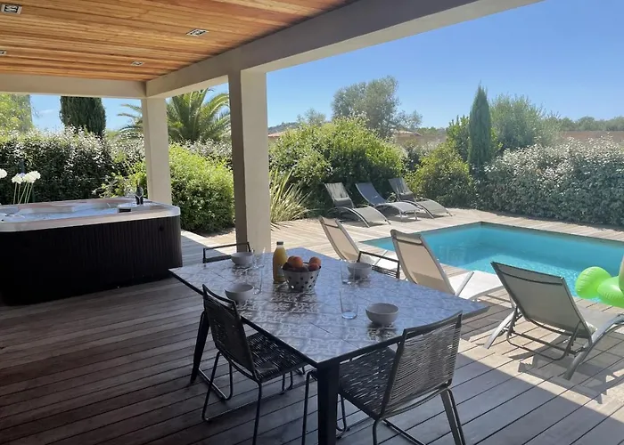 Mare Piscine Et Villa *